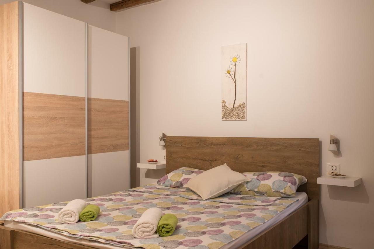 Apartment Vale Ровинь Экстерьер фото